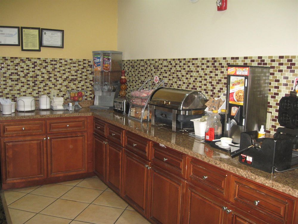 Motel Super 8 By Wyndham Macon West Exterior foto