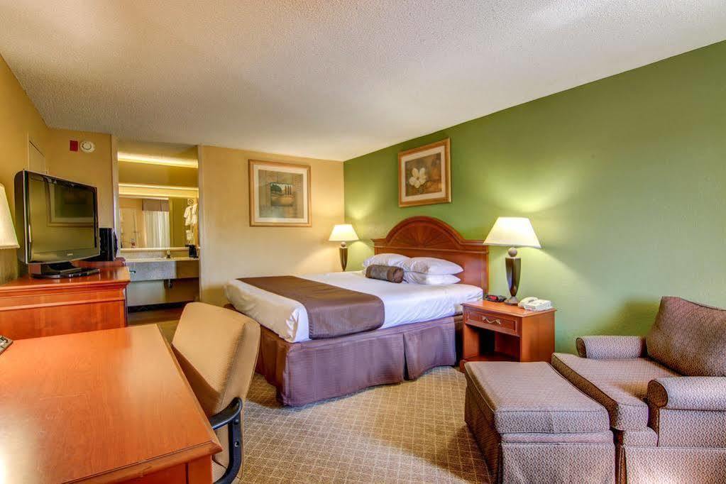 Motel Super 8 By Wyndham Macon West Exterior foto